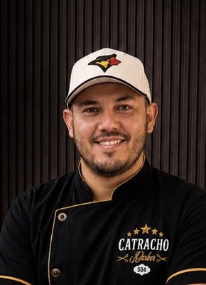 Marco, barbero de Catracho Barber 504